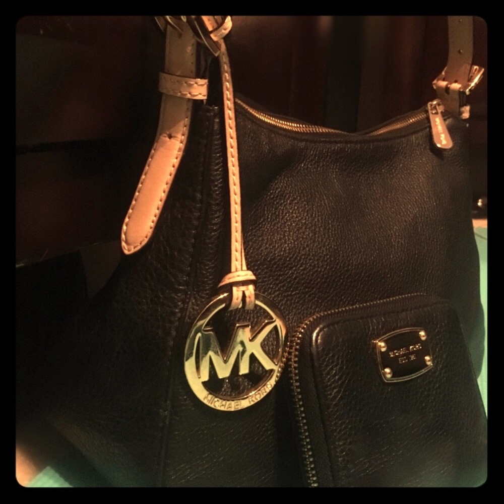 Michael Kors Jet Set Shoulder Purse & Wallet